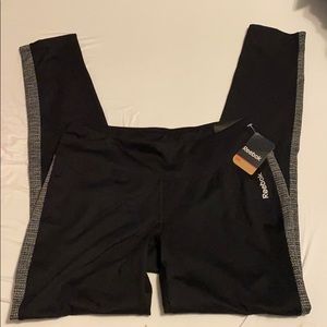 Reebok black leggings - M